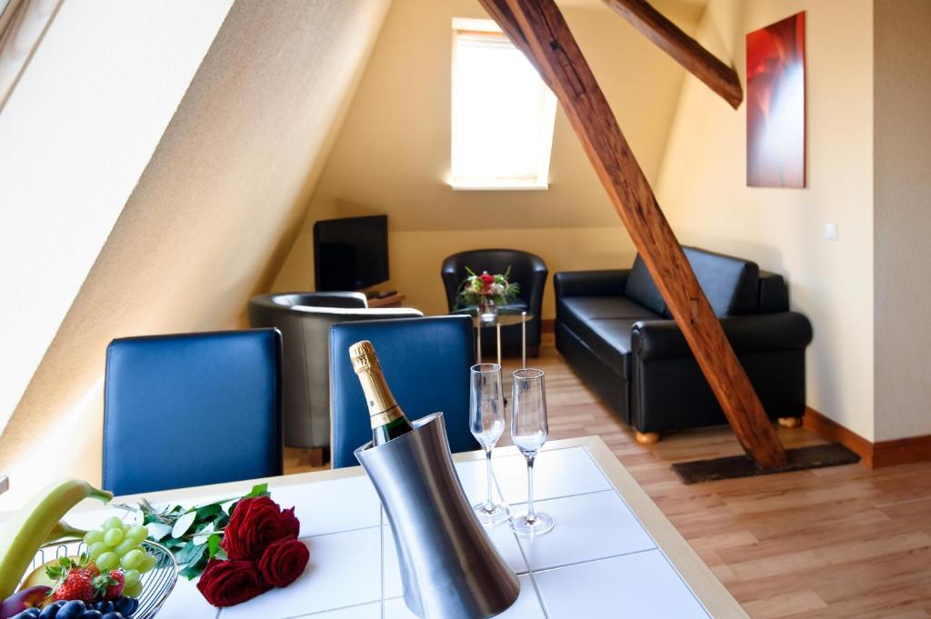 Hotel Am Alten Hafen Wißmar Habitación foto